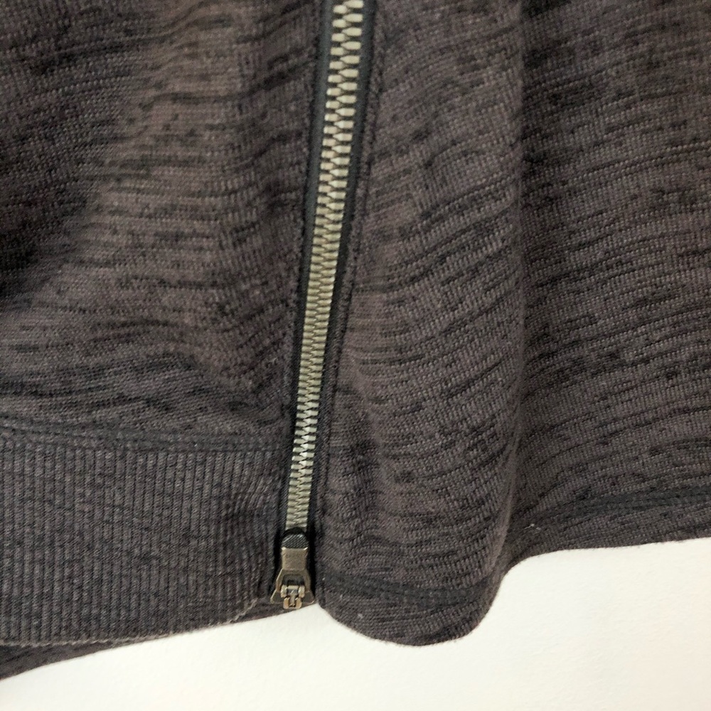 Athleta Charcoal Gray Sharkbite Pullover Top - image 4